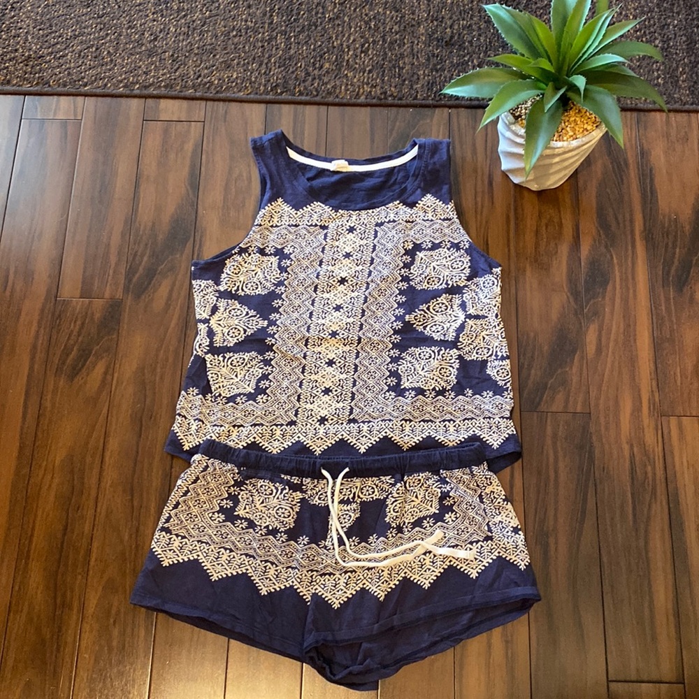 Lucky Brand Navy Shirt and Short Set Size Large